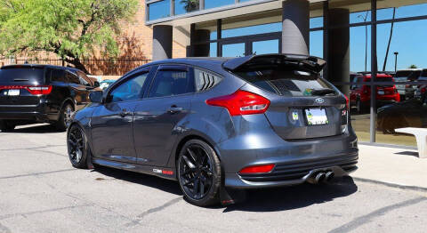 2018 Ford Focus ST