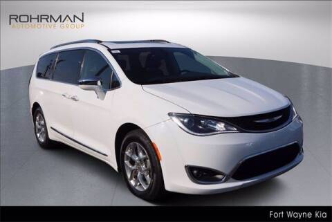 2018 Chrysler Pacifica for sale at BOB ROHRMAN FORT WAYNE TOYOTA in Fort Wayne IN