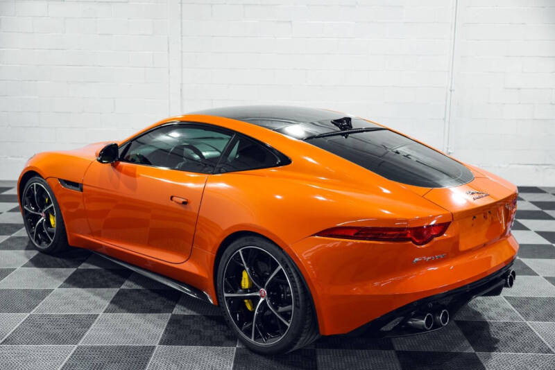 2015 Jaguar F-TYPE R