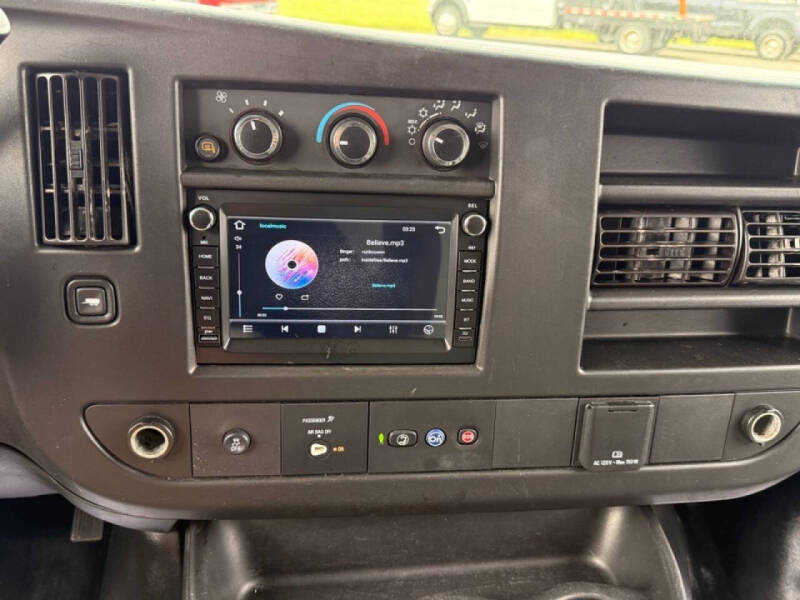 2019 Chevrolet Express 2500