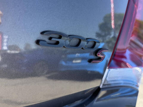 2021 Chrysler 300 S V6