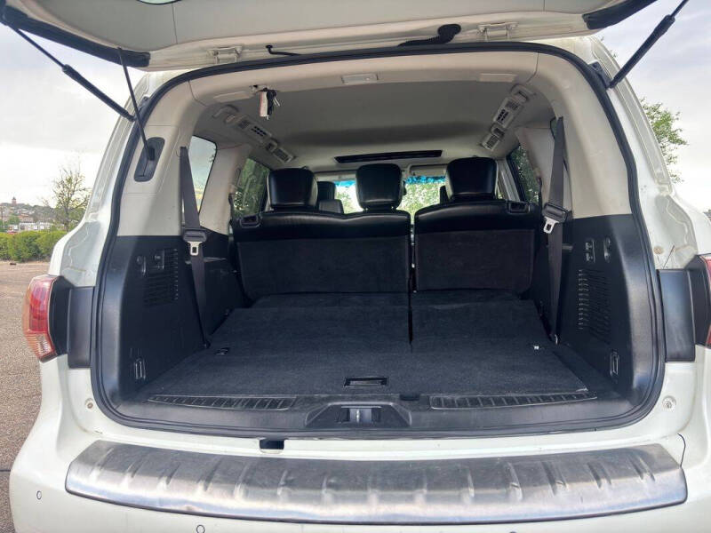 2015 Infiniti QX80