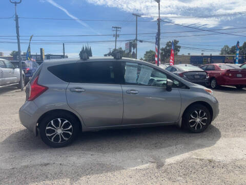 2015 Nissan Versa Note SV