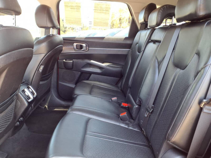 2022 Kia Sorento S