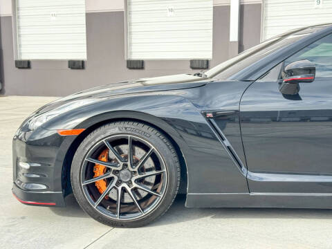 2016 Nissan GT-R Premium