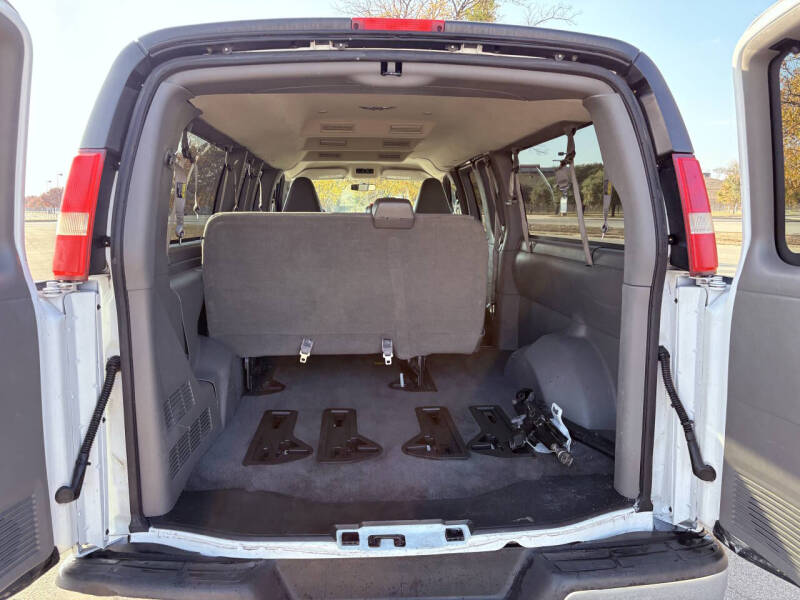 2016 Chevrolet Express LT 3500