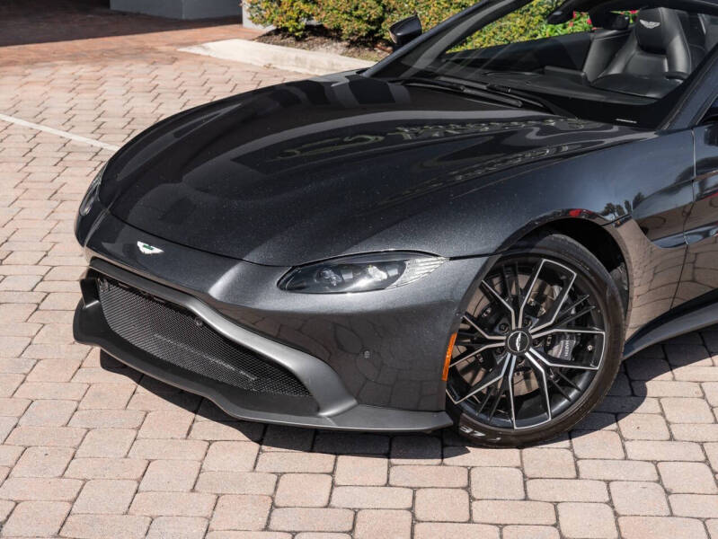 2021 Aston Martin Vantage