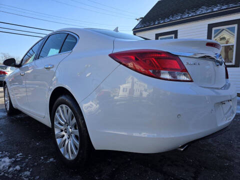 2013 Buick Regal Premium 2