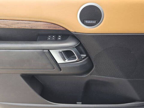 2018 Land Rover Discovery HSE Luxury