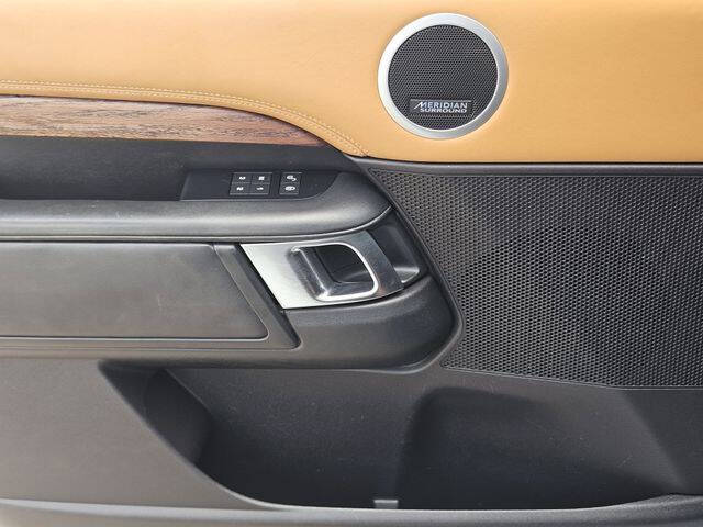 2018 Land Rover Discovery HSE Luxury