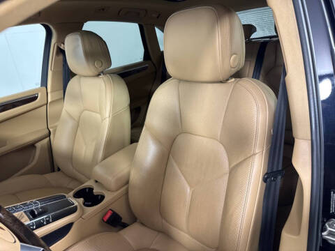 2016 Porsche Macan S