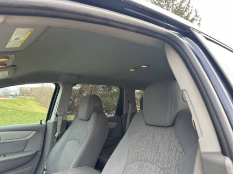 2016 Chevrolet Traverse LS