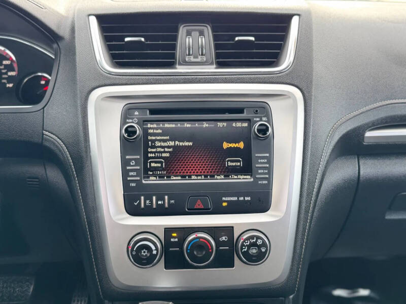 2016 GMC Acadia SLE-2