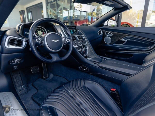 2019 Aston Martin DB11 Volante