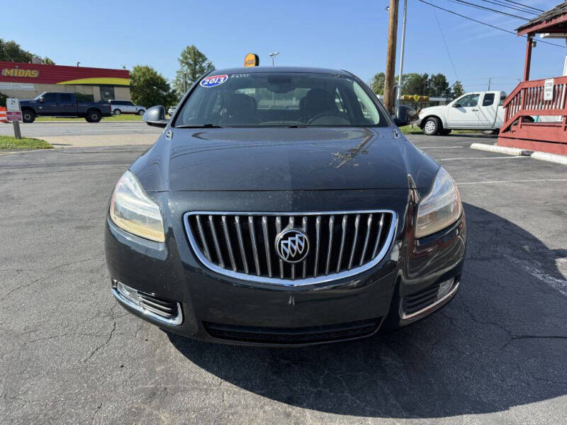 2013 Buick Regal Base photo 2