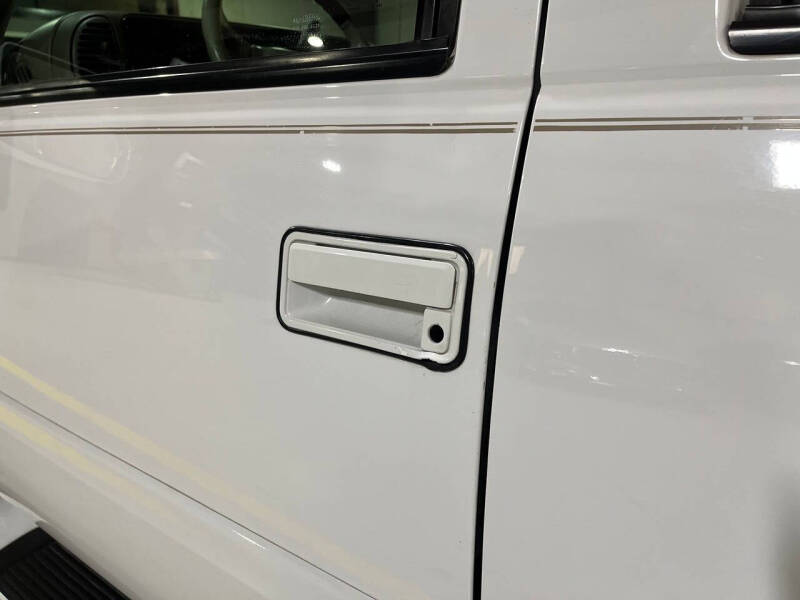 2000 Cadillac Escalade