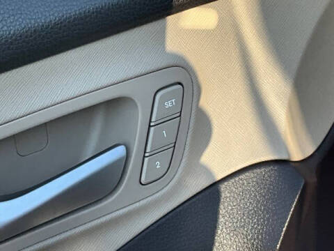 2017 Hyundai Santa Fe SE Ultimate