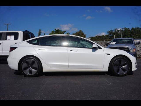 2021 Tesla Model 3 Standard Range Plus