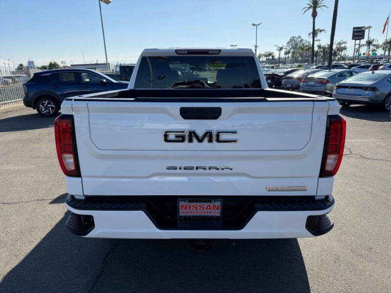 2022 GMC Sierra 1500 Limited