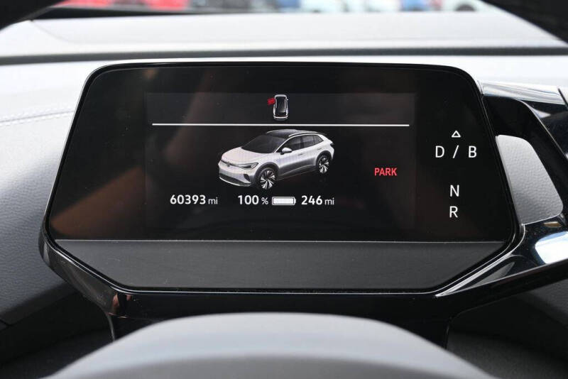 2023 Volkswagen ID.4 Pro