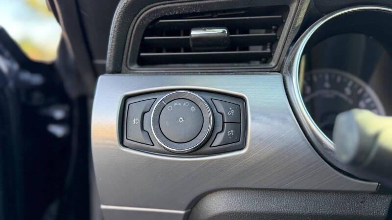 2019 Ford Mustang EcoBoost