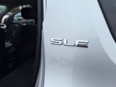 2017 GMC Acadia SLE-2