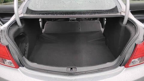 2013 Buick Regal Premium 2