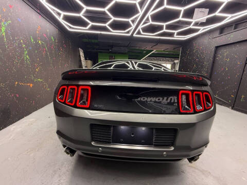 2013 Ford Mustang GT Premium