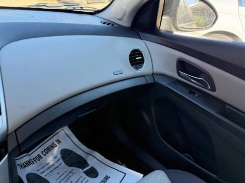 2014 Chevrolet Cruze LS Auto