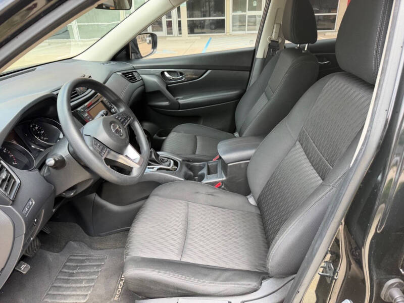 2018 Nissan Rogue S