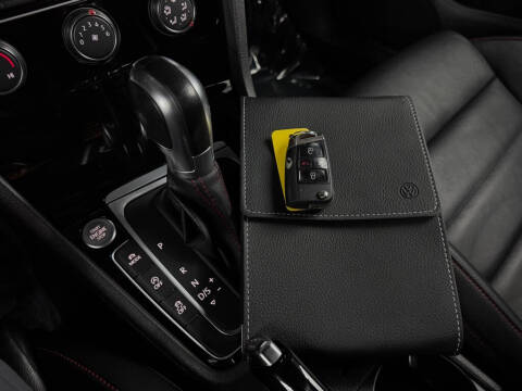 2019 Volkswagen Golf GTI S