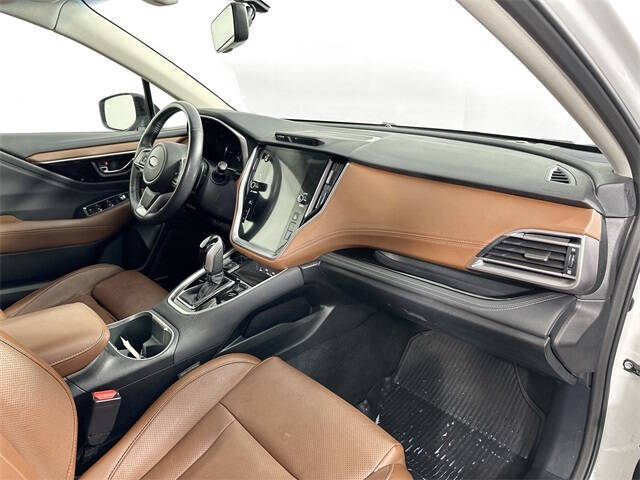 2022 Subaru Outback Touring XT