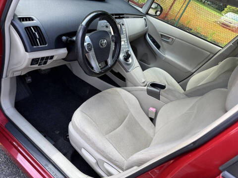2012 Toyota Prius Two