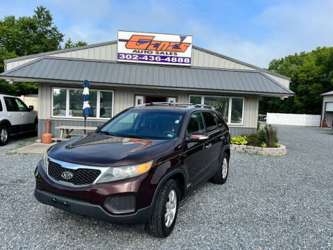 2011 Kia Sorento for sale at GENE'S AUTO SALES in Selbyville DE