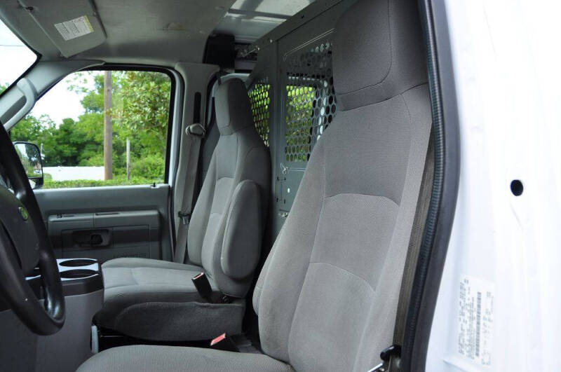 2014 Ford E-Series E-250