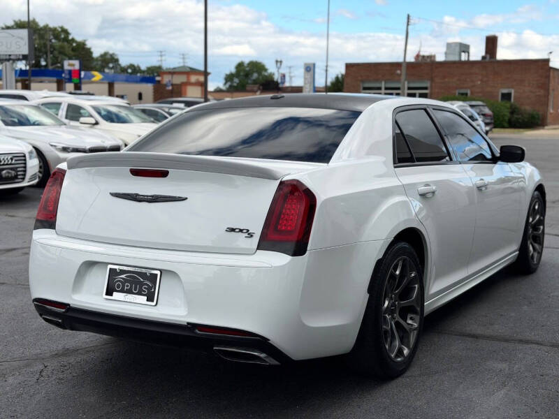 2017 Chrysler 300 S