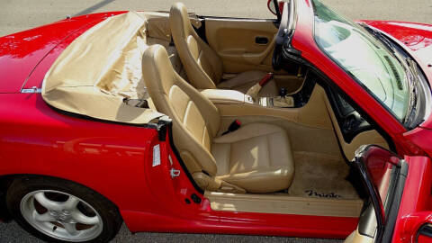 2000 Mazda MX-5 Miata