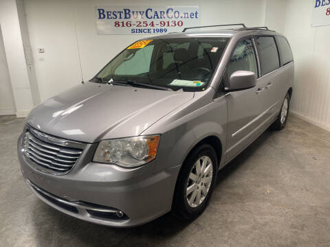 2014 Chrysler Town and Country for sale at Best Buy Car Co in Independence MO