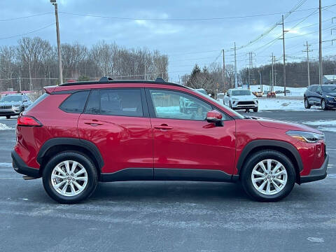 2024 Toyota Corolla Cross LE