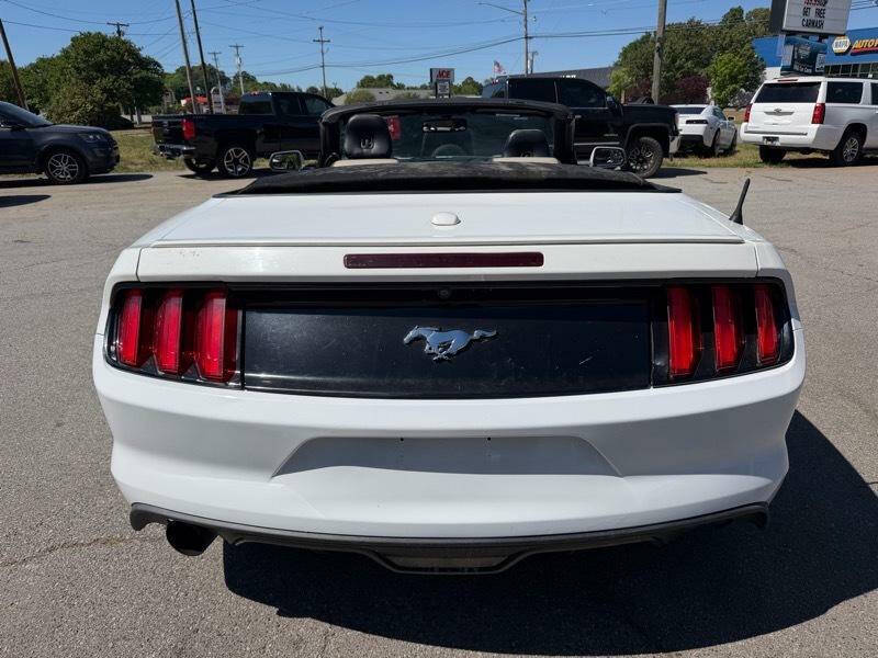 2017 Ford Mustang EcoBoost Premium