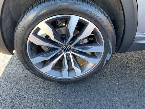 2020 Volkswagen Atlas Cross Sport V6 SEL Premium R-Line 4Motion