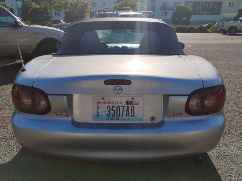 2001 Mazda MX-5 Miata