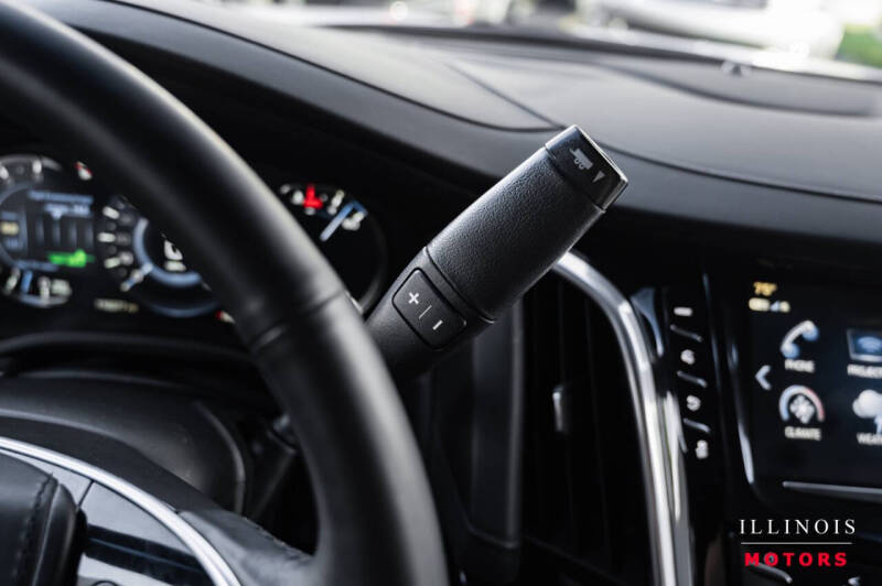 2019 Cadillac Escalade Platinum