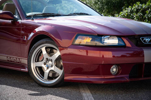 2004 Ford Mustang GT Deluxe
