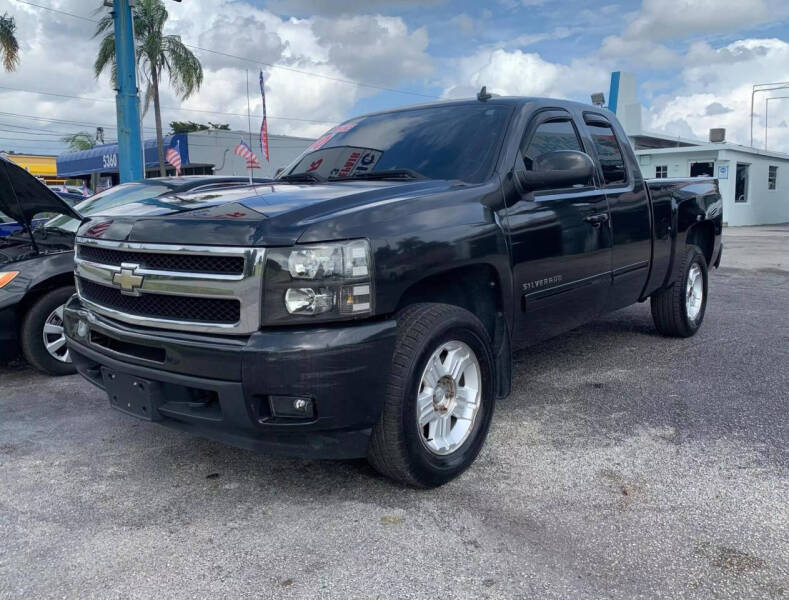 2010 Chevrolet Silverado 1500 LTZ photo 12