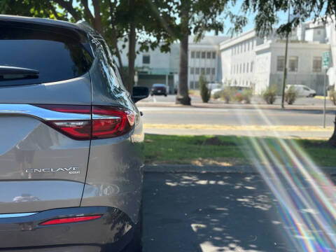 2019 Buick Enclave Essence