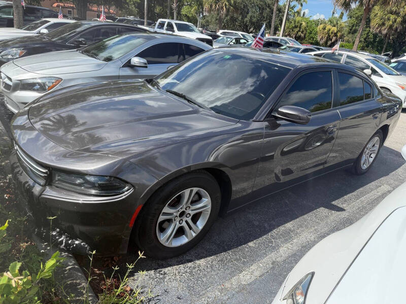 2019 Dodge Charger SXT