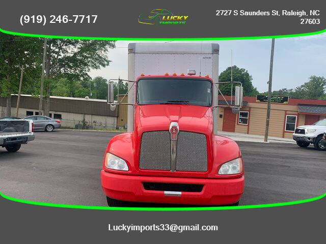 2009 Kenworth T270