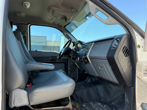 2013 Ford F-750 Super Duty