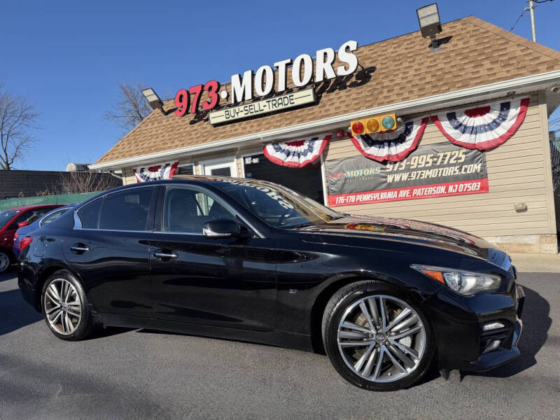 2015 INFINITI Q50 S's photo